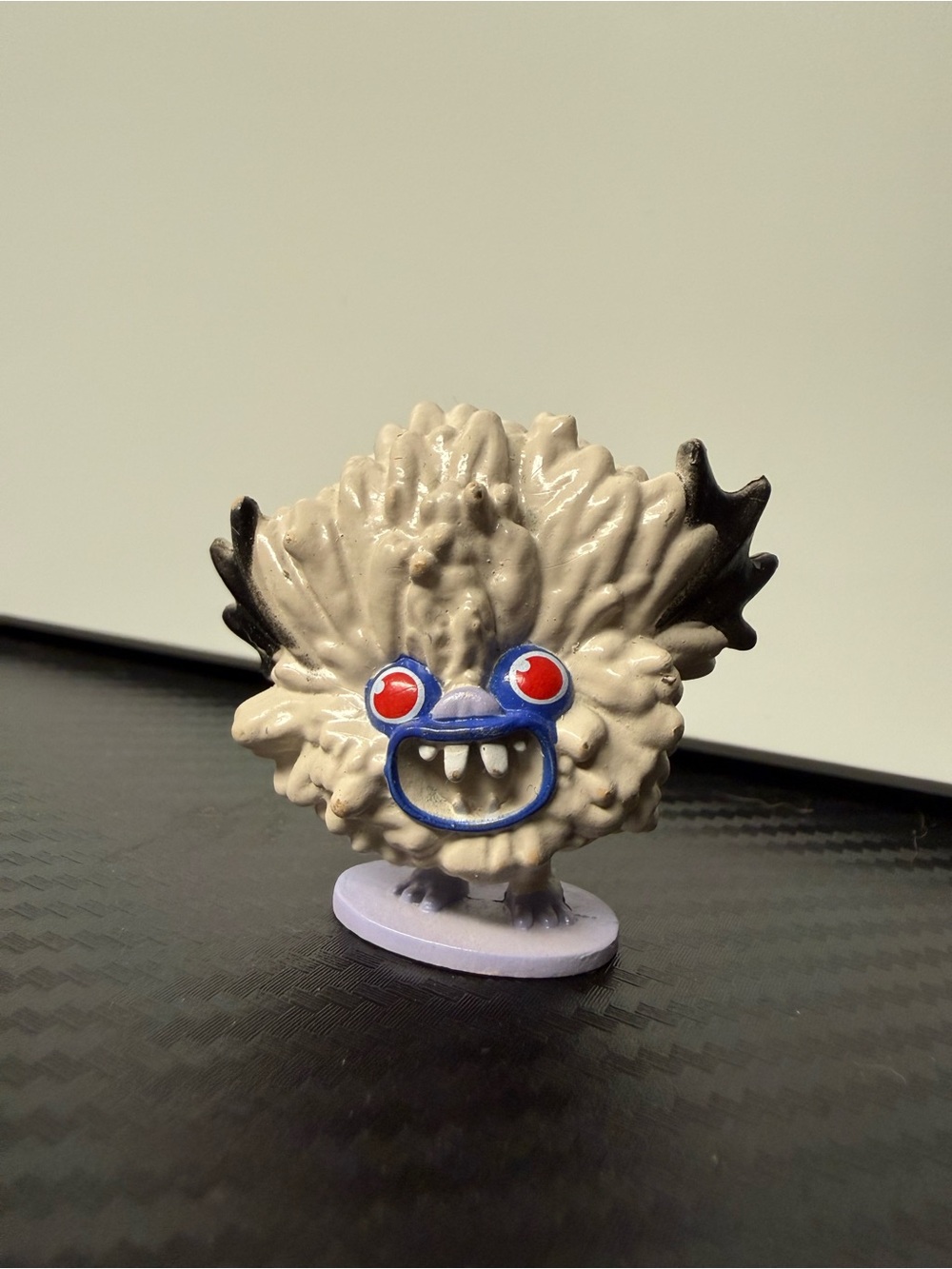 Trolls World Tour Debbie Queen Barb Pet Bat Figurine